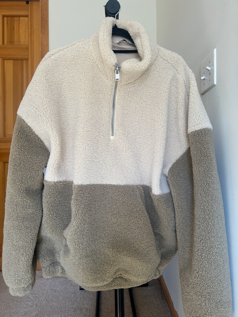 Zara Two Tone Sherpa Zip Pullover Sweatshirt